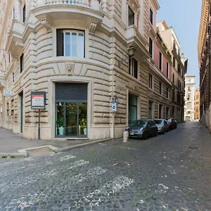 Pensión Navona, Roma